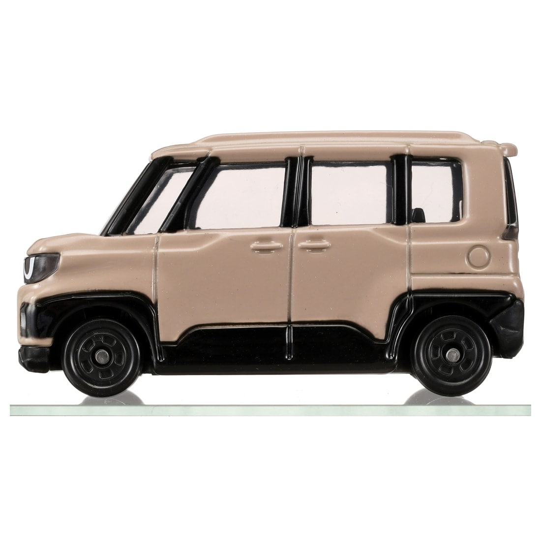 トミカ No.30 三菱 デリカミニ