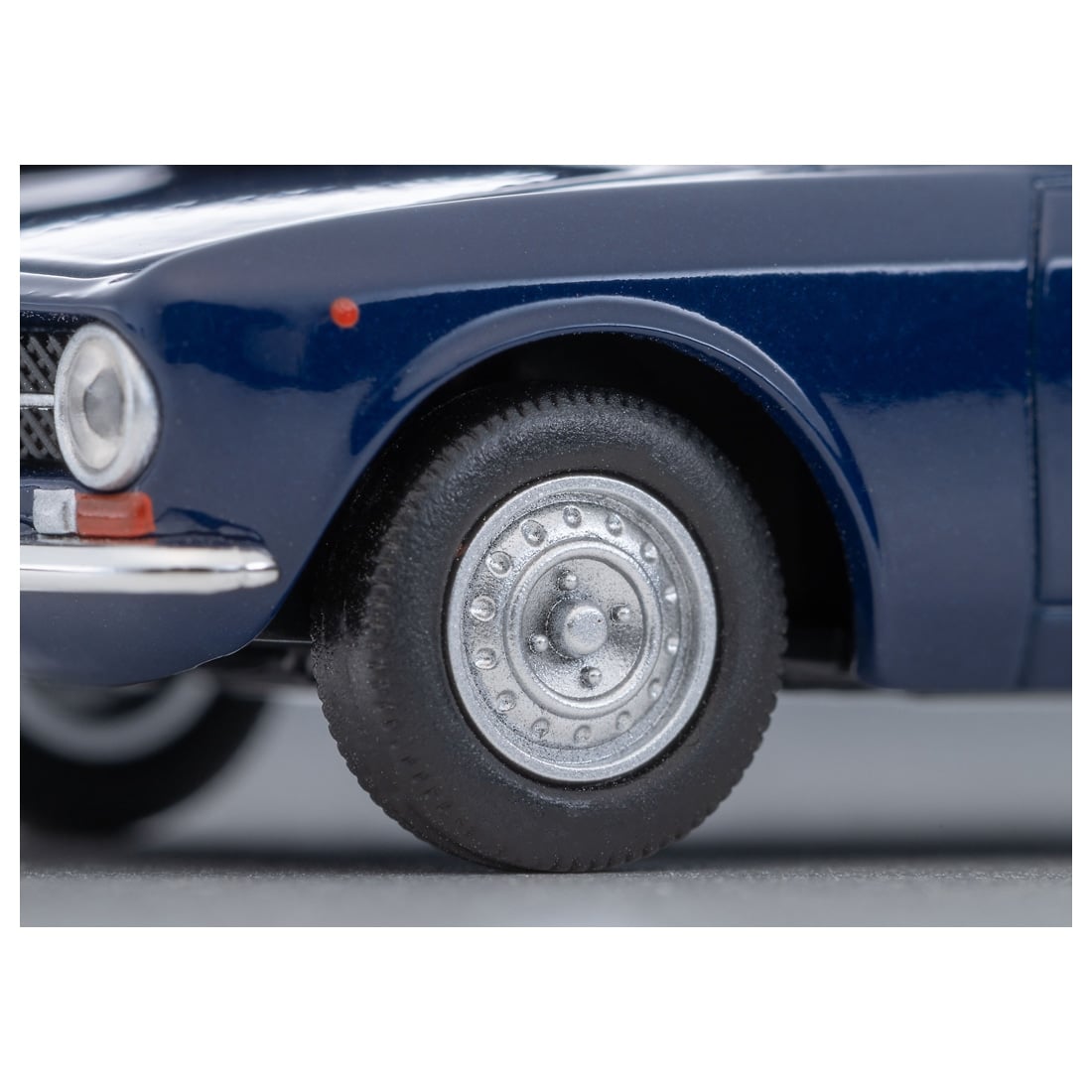 トミカリミテッドヴィンテージ LV－154c アルファロメオ GT 1300