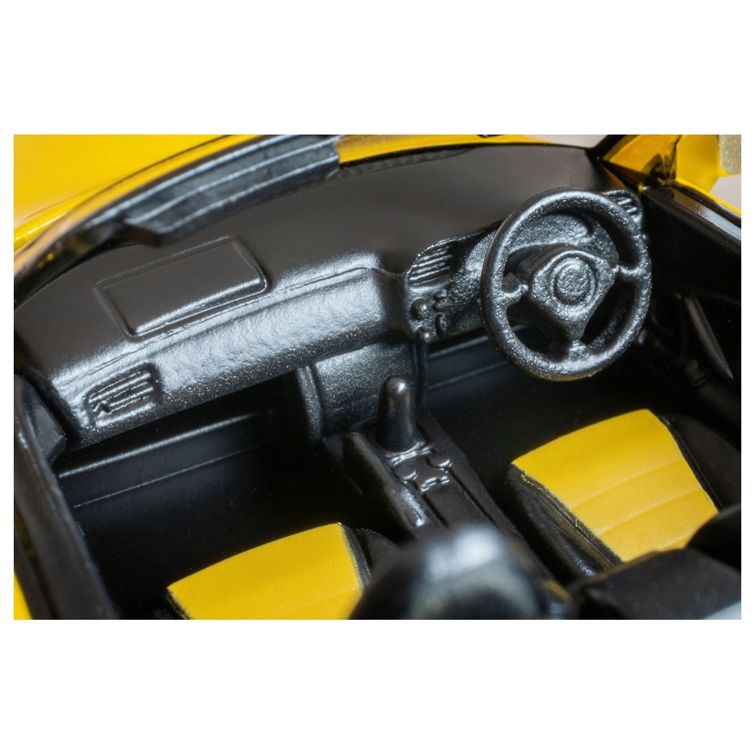 トミカリミテッドヴィンテージネオ LVーN 390b ホンダS2000 TypeS 2009年式 (黄)