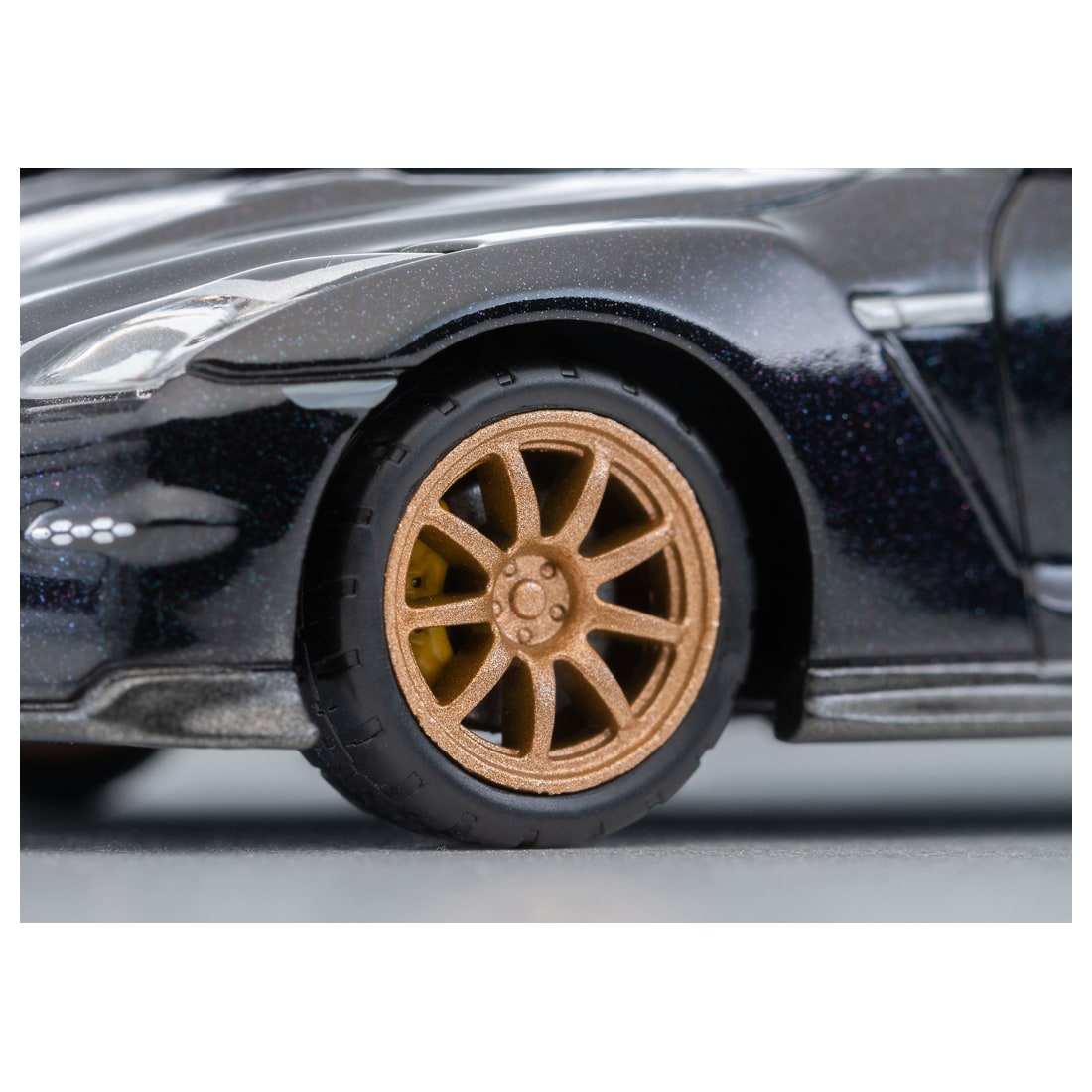 �g�~�J���~�e�b�h���B���e�[�W�l�I LV�|N350c NISSAN GT�|R 2025 model �ŏI���Y�� (�~�b�h�i�C�g�p�[�v��)