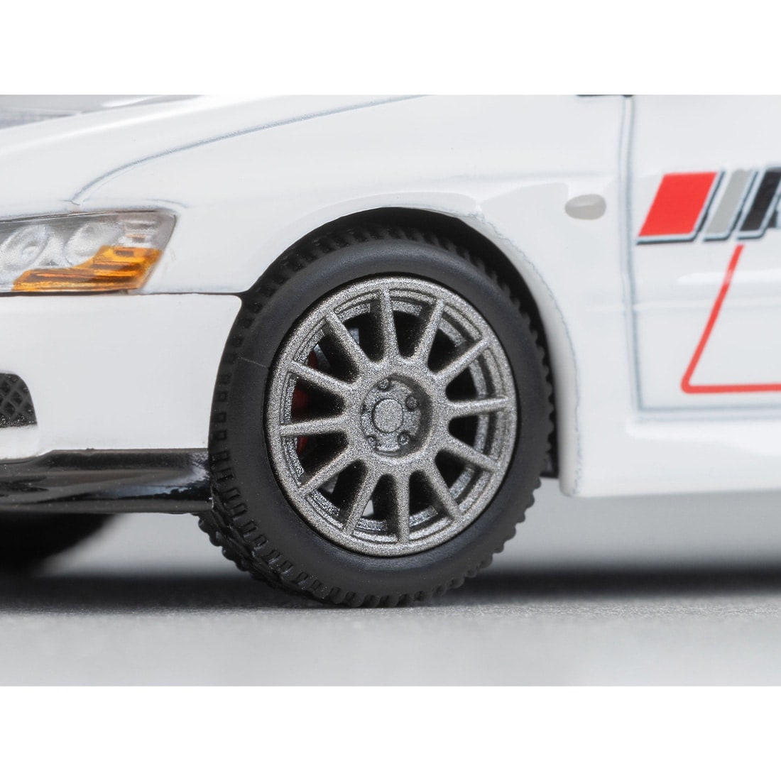 トミカリミテッドヴィンテージネオ LV-N 三菱ランサーエボリューション IX MR RS ラリーアート仕様 (白)